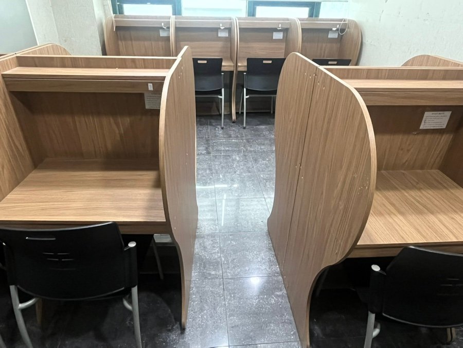 정석학원 스터디 부스
